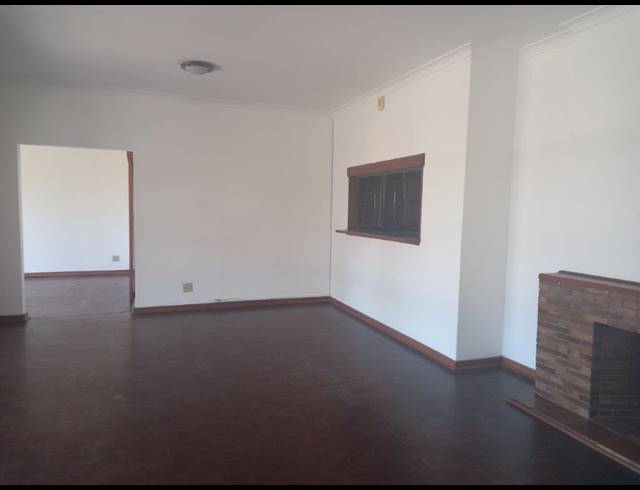 4 BEDROOM HOUSE RENTED IN MANGOLD PARK